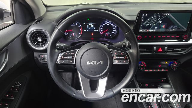 Kia K3 2022 — photo 18
