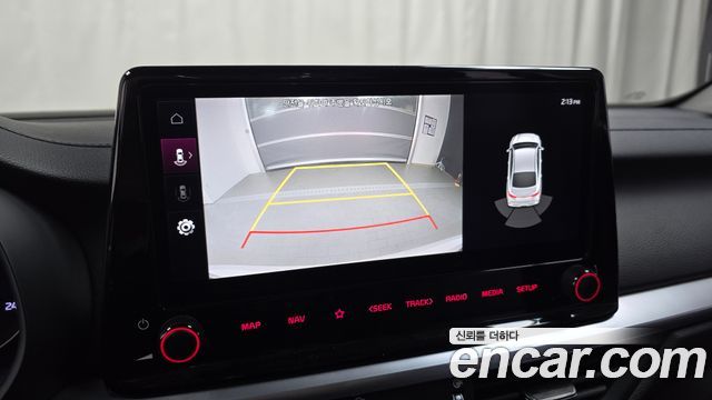 Kia K3 2022 — photo 20