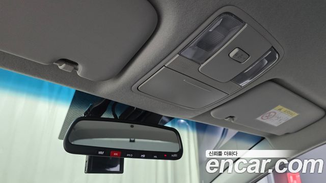 Kia K3 2022 — photo 27