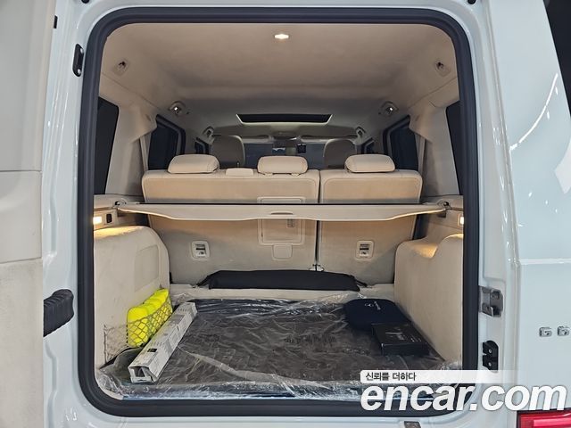 Mercedes-Benz G-Class 2024 — photo 20