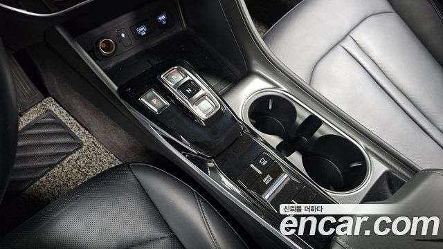 Hyundai Sonata 2020 — photo 12
