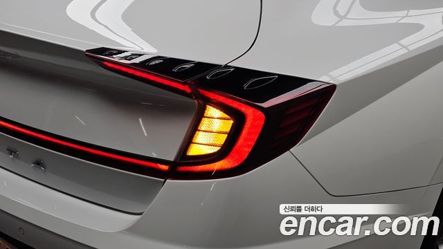 Hyundai Sonata 2020 — photo 9