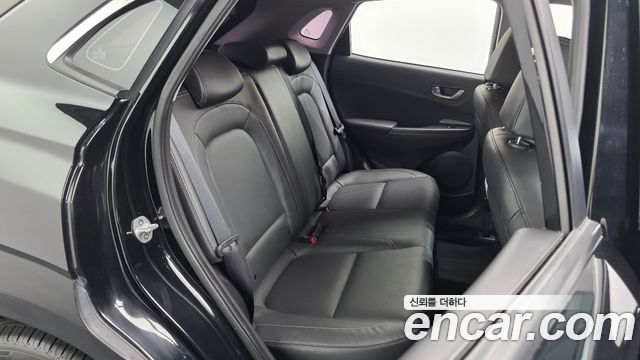 Hyundai Kona 2018 — photo 17