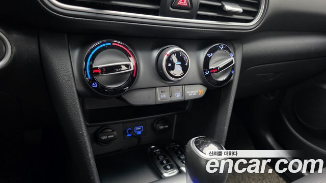 Hyundai Kona 2018 — photo 23