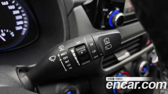 Hyundai Kona 2018 — photo 27