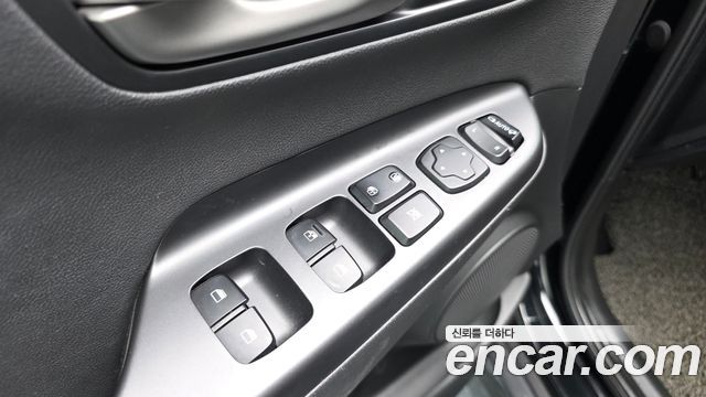Hyundai Kona 2018 — photo 28
