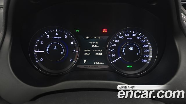 Hyundai Grandeur 2016 — photo 8