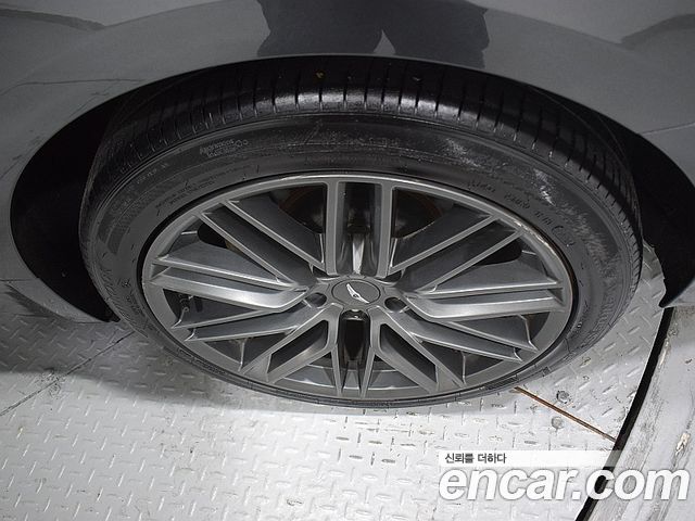 Genesis G70 2018 — photo 5