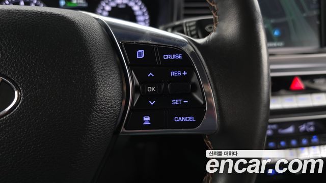 Hyundai Sonata 2018 — photo 17