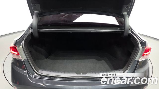 Hyundai Sonata 2018 — photo 20