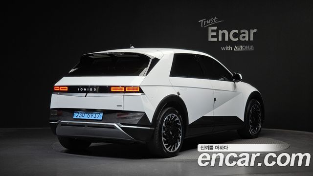 Hyundai Ioniq5 2023 — photo 2
