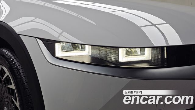 Hyundai Ioniq5 2023 — photo 8
