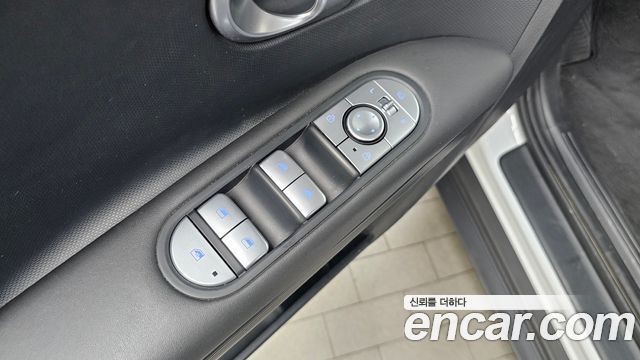 Hyundai Ioniq5 2023 — photo 28