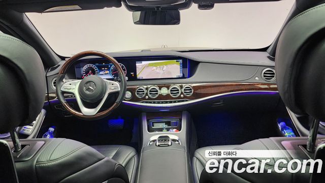Mercedes-Benz S-Class 2020 — photo 9
