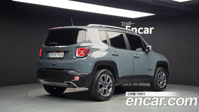 Jeep Renegade 2018 — photo 2