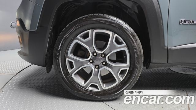 Jeep Renegade 2018 — photo 5