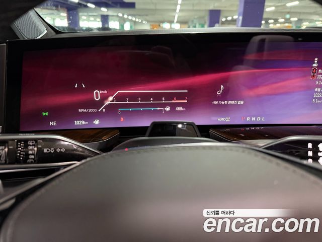 Cadillac Escalade 2025 — photo 8