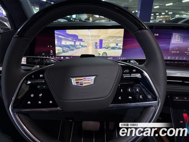 Cadillac Escalade 2025 — photo 9