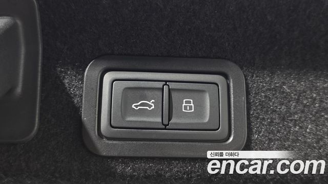 Audi A6 2020 — photo 23