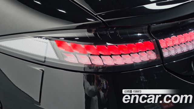 Hyundai Ioniq6 2025 — photo 9