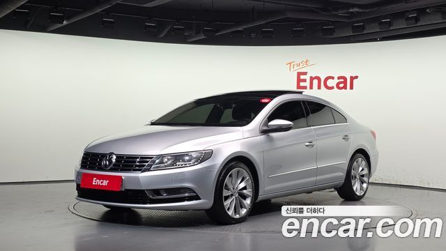 Volkswagen CC 2012 — photo 1