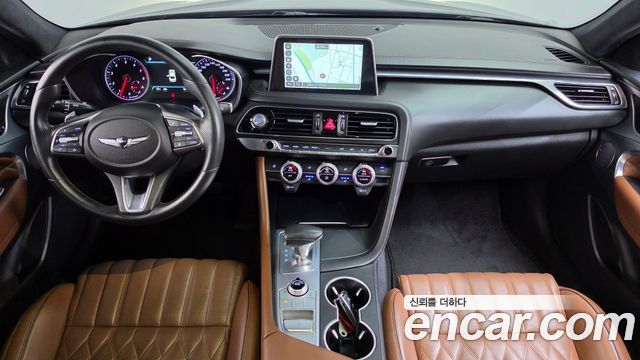 Genesis G70 2018 — photo 10