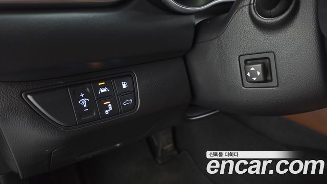 Genesis G70 2018 — photo 24