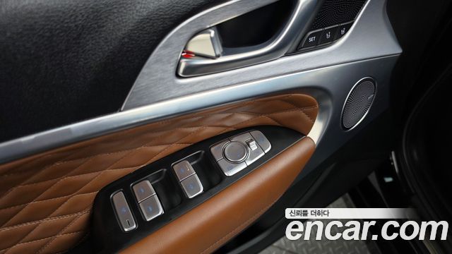 Genesis G70 2018 — photo 26
