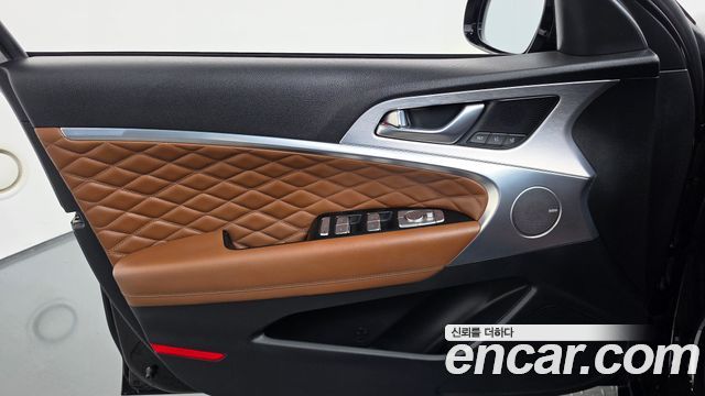 Genesis G70 2018 — photo 14