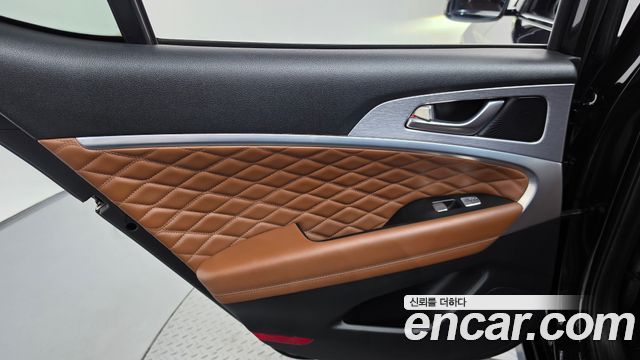 Genesis G70 2018 — photo 15