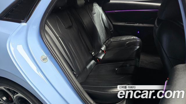 Hyundai AVANTE 2022 — photo 17