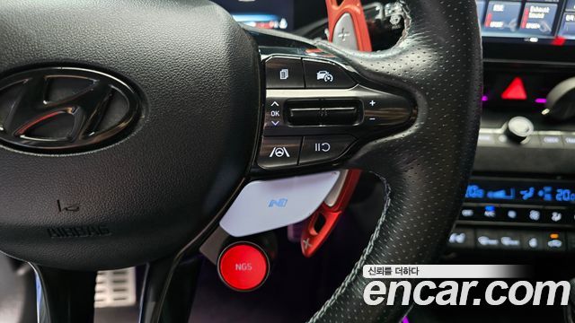 Hyundai AVANTE 2022 — photo 23