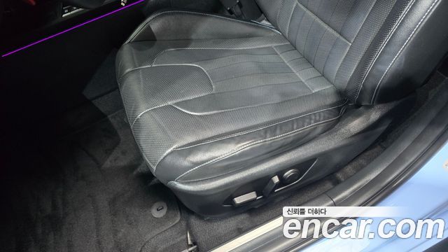 Hyundai AVANTE 2022 — photo 30