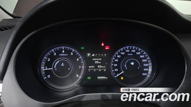 Hyundai Aslan 2016 — photo 11