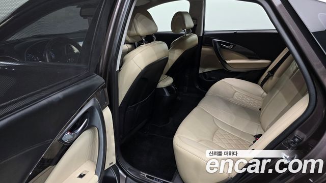 Hyundai Aslan 2016 — photo 18