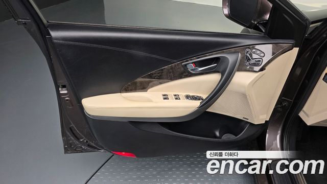 Hyundai Aslan 2016 — photo 14