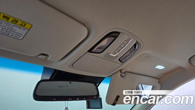 Kia K7 2020 — photo 23