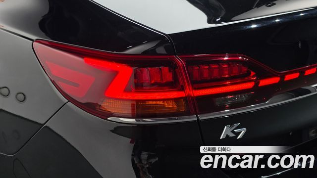 Kia K7 2020 — photo 9
