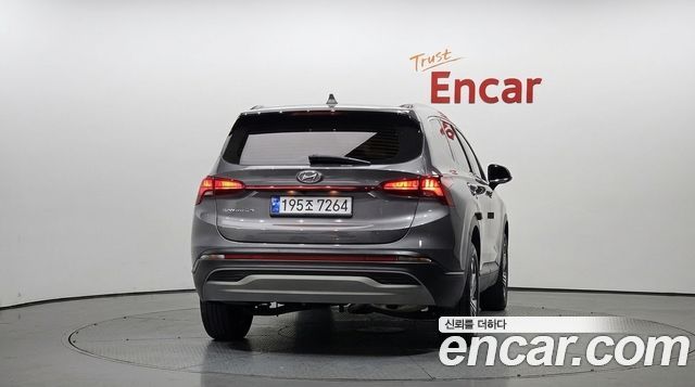 Hyundai Santafe 2023 — photo 4