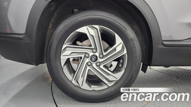 Hyundai Santafe 2023 — photo 5