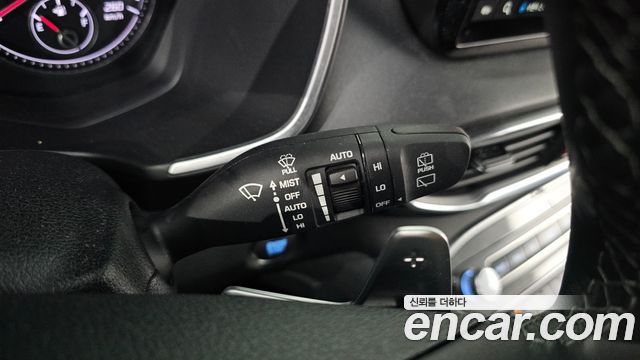 Hyundai Santafe 2023 — photo 26