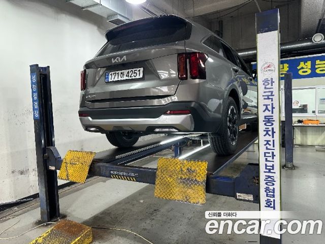 Kia Sorento 2024 — photo 2