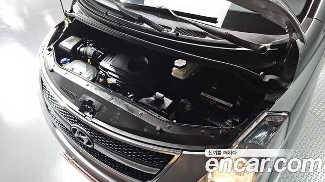 Hyundai Starex 2013 — photo 6