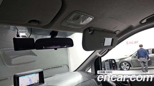 Hyundai Starex 2013 — photo 20
