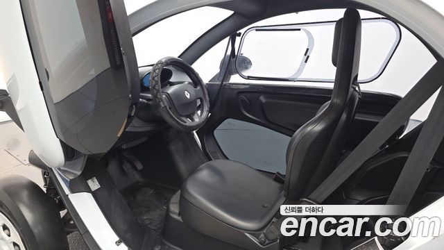 Renault Korea Twizy 2020 — photo 13