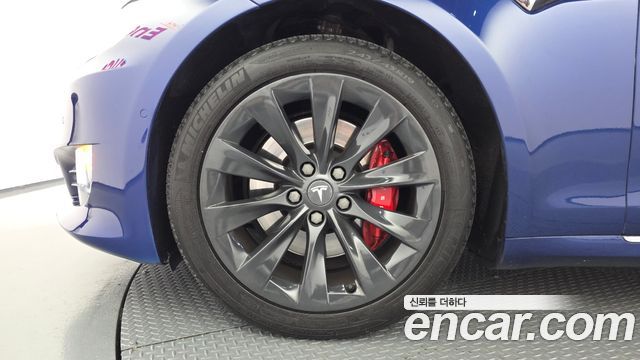 Tesla Model S 2020 — photo 5