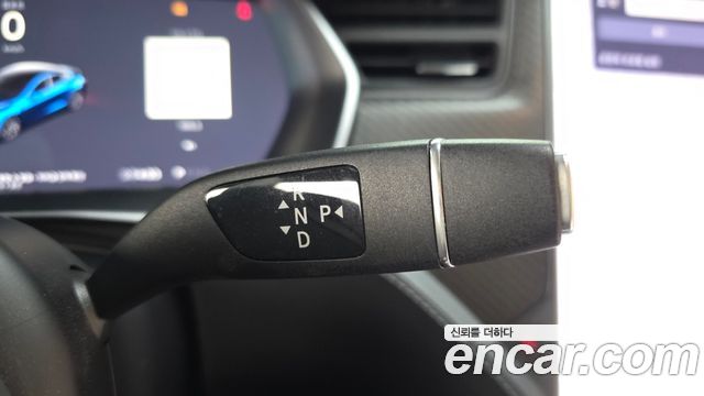 Tesla Model S 2020 — photo 12