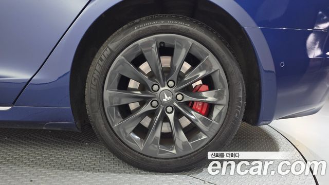 Tesla Model S 2020 — photo 7