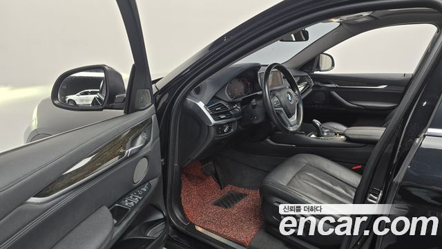 BMW X6 2017 — photo 10