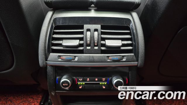 BMW X6 2017 — photo 18